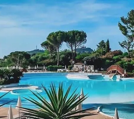 Un Coin De Paradis A Cap Esterel *