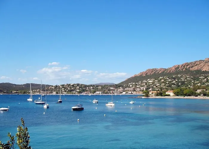 Un Coin De Paradis A Cap Esterel Апартаменты *