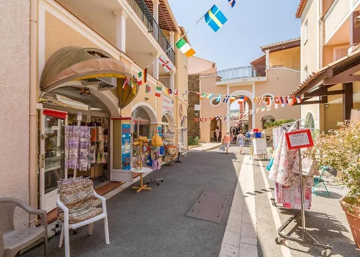 Апартаменты Un Coin De Paradis A Cap Esterel *