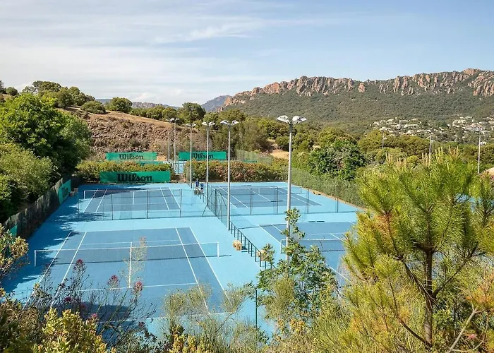 Un Coin De Paradis A Cap Esterel *